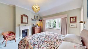 bed 1 ai- click for photo gallery